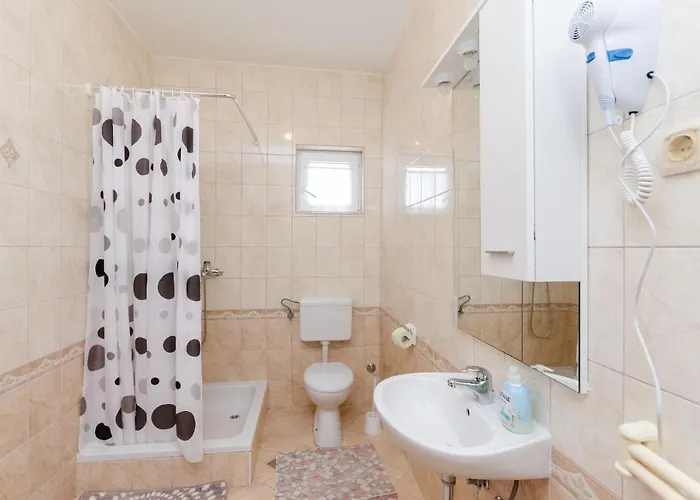 Apartamento And Ljubica Lopar