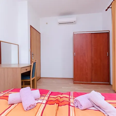 Apartment And Ljubica Lopar