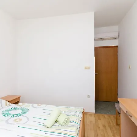 Apartment And Ljubica Lopar