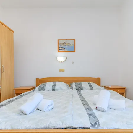Apartment And Ljubica Lopar